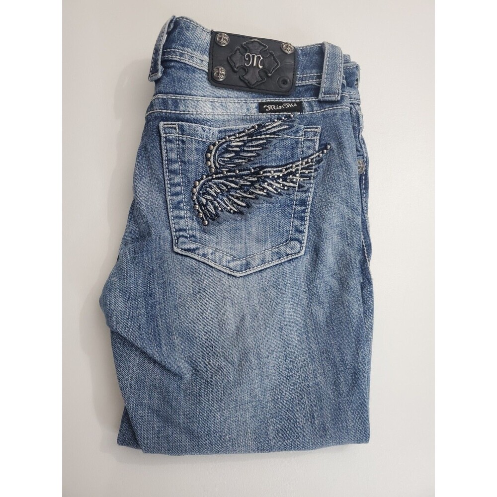 Miss Me Women's Capri Cotton Blend Jeans, Blue, Size 27